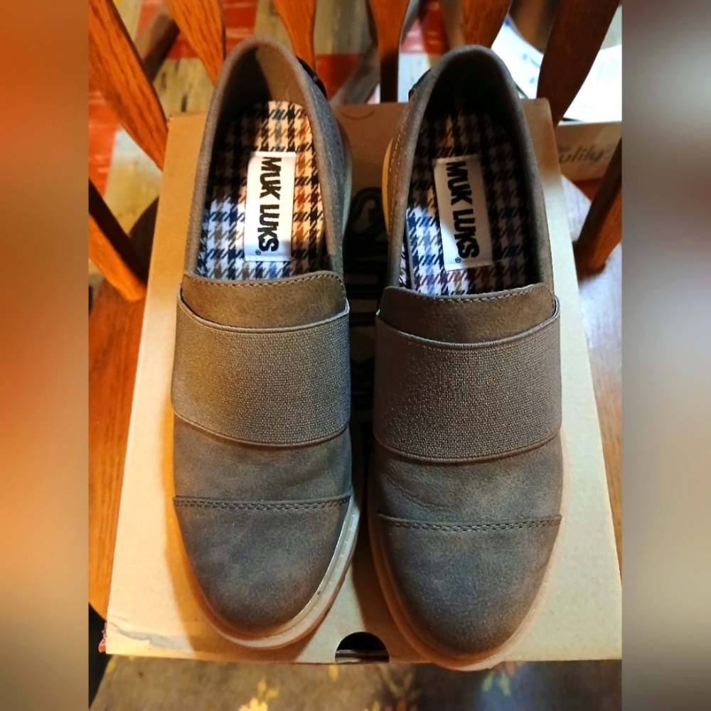 Muk Luks Dark Briwn Loafers Slip-Ons